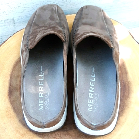 EUC MERRELL MOC SHOES - Picture 3 of 11